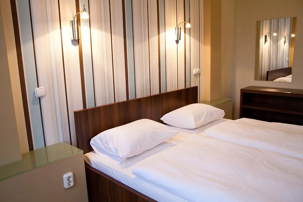 Sasone Rooms Budapest 3*,  Hungary